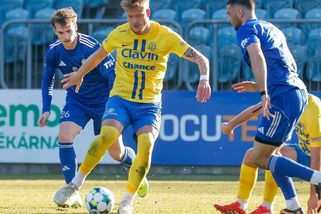 Chance kvůli korupci končí s podporou fotbalových klubů v Karviné a Opavě - Seznam Zprávy